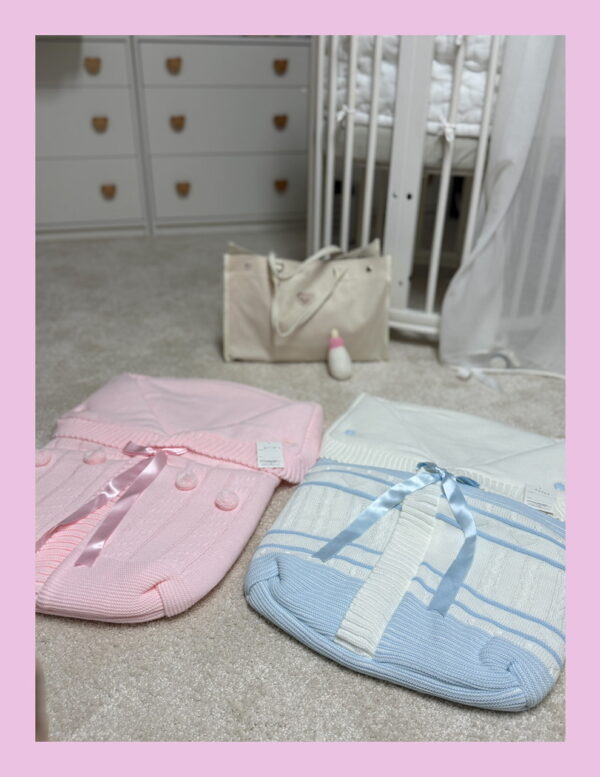 Rebornbaby-Kuschelsack spanischer Strick