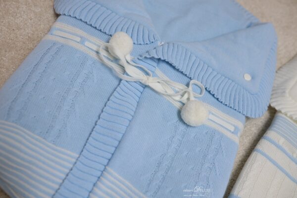 Rebornbaby-Kuschelsack spanischer Strick – Bild 4